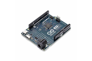 Hướng dẫn toàn diện về minima arduino uno r4